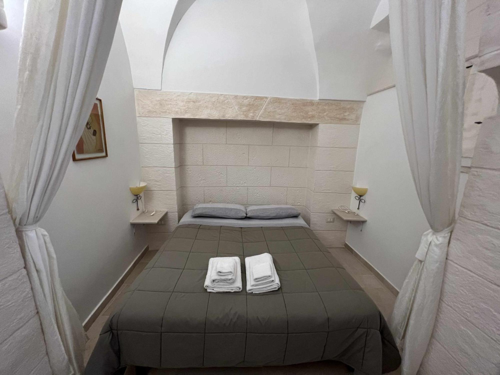 La Rosa D Ernesto Wifi Free 3 Sleeping Places Apartamento Ostuni Exterior foto